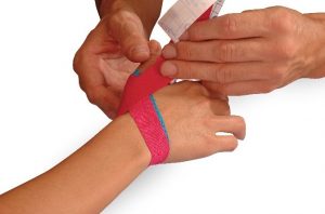 skiers-thumb-second-strip-3 skiers-thumb-second-strip-3